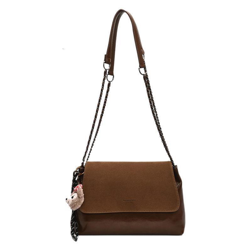 Autumn and winter popular oil wax leather large for women 2025 new matte tote bag, high-end chain crossbody bag