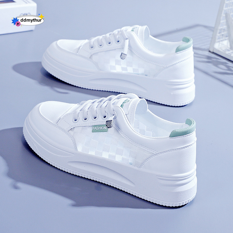 Little White Women's Spring/Summer 2024 New Breathable Mesh Versatile Thin Casual Thick Sole Board Shoes ddmythur