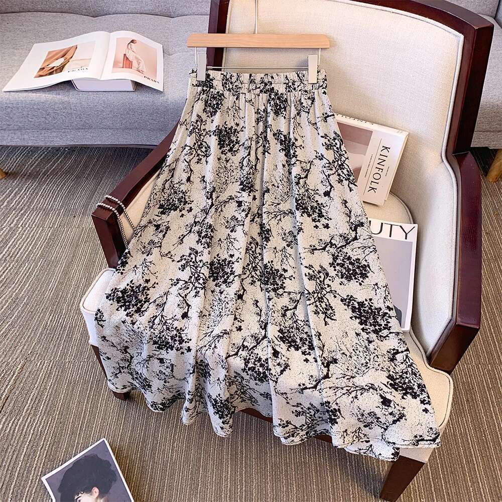 Plus size women's summer casual Polyester fabric loose comfortable retro Chinese print simple design A-line skirt