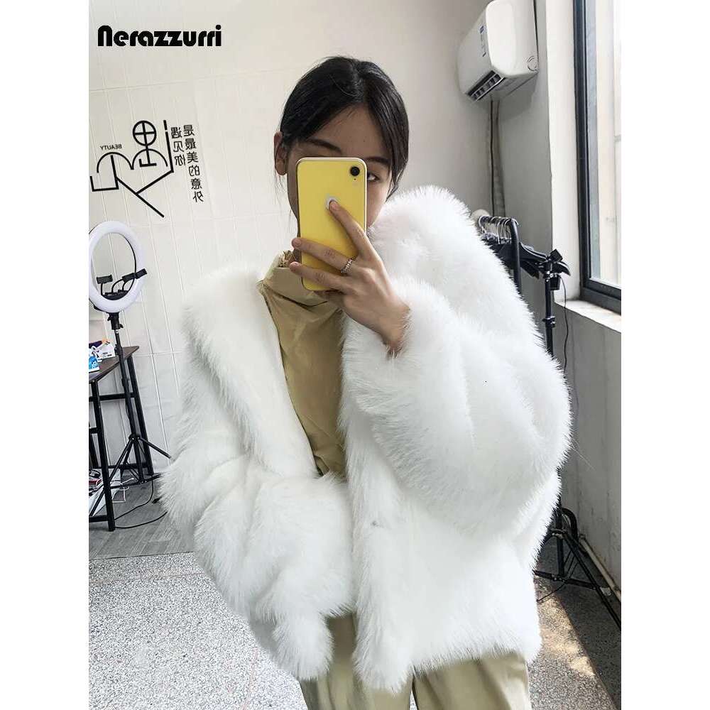 Nerazzurri Autumn Winter Oversized White Black Warm Shaggy Hairy Faux Fur Coat Women with Hood Loose Casual Fluffy Jacket