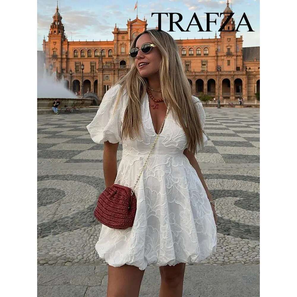 TRAFZA Elegant Women's Chic V-Neck Pleated Mini Summer Solid Color Embroidery Printed Short Sleeve Dress for Women