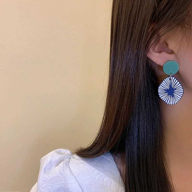 Acrylic Resin Korean Geometric Earrings Simple Round Square Triangle Drop Dangle Earrings for Women Girl Party Jewelry Y250510