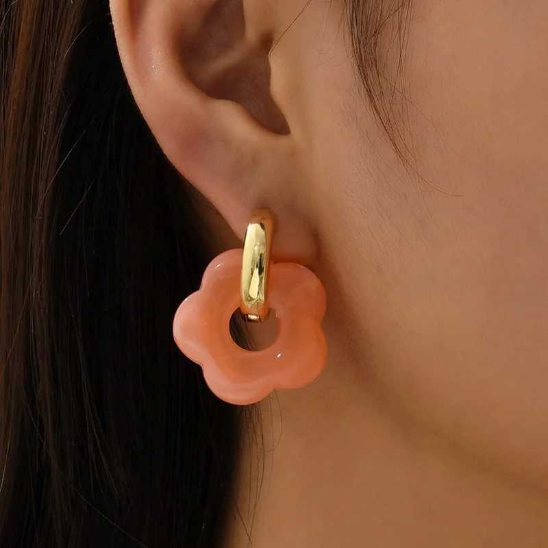 Colorful Resin Flower Drop Earrings for Women Fashion Gold Silver Color Stainless Steel Hoop Earrings Female Elegant Jewelry Y250510