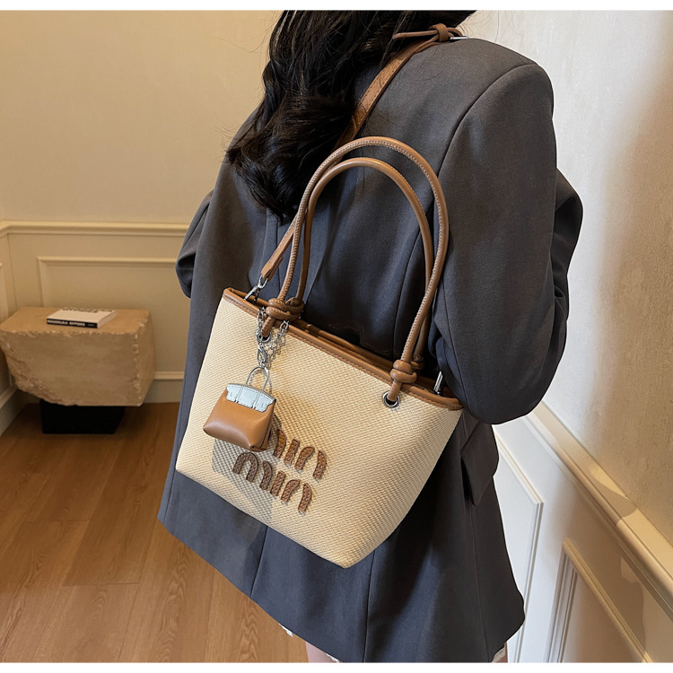 Designer Bag Luxury Bag Exclusive Tote For Women Stylish Summer Shoulder Spacious Versatile Underarm Shoulder Bag Crossbody Purse Free Shipping