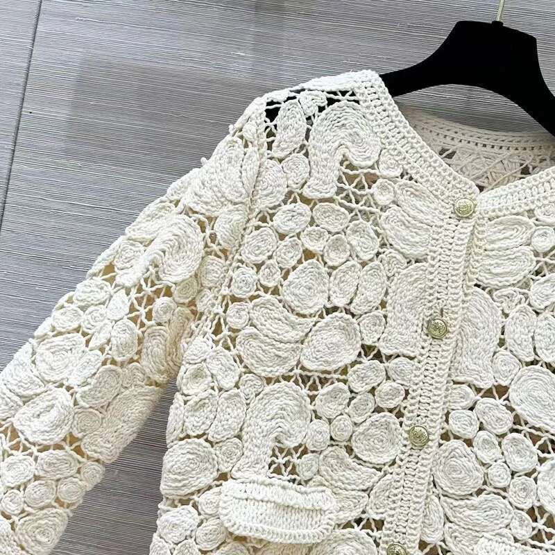 New Autumn Winter Knitted Cardigan Coats High Quality Women Crochet Knitting Long Sleeve Casual Beige Sweater Cardigans Top