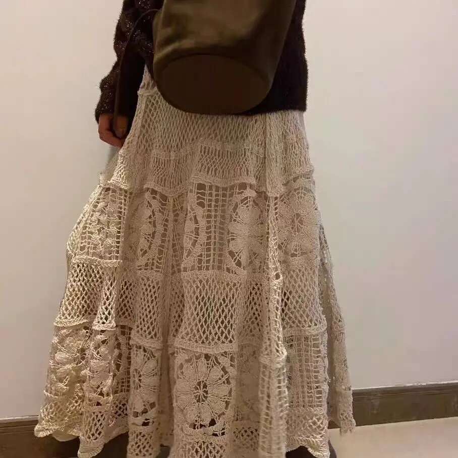 Xinyi Korean Version of Gentle Heavy Industry Retro French Crochet Hollow Design Elastic Knitted A-shaped Skirt