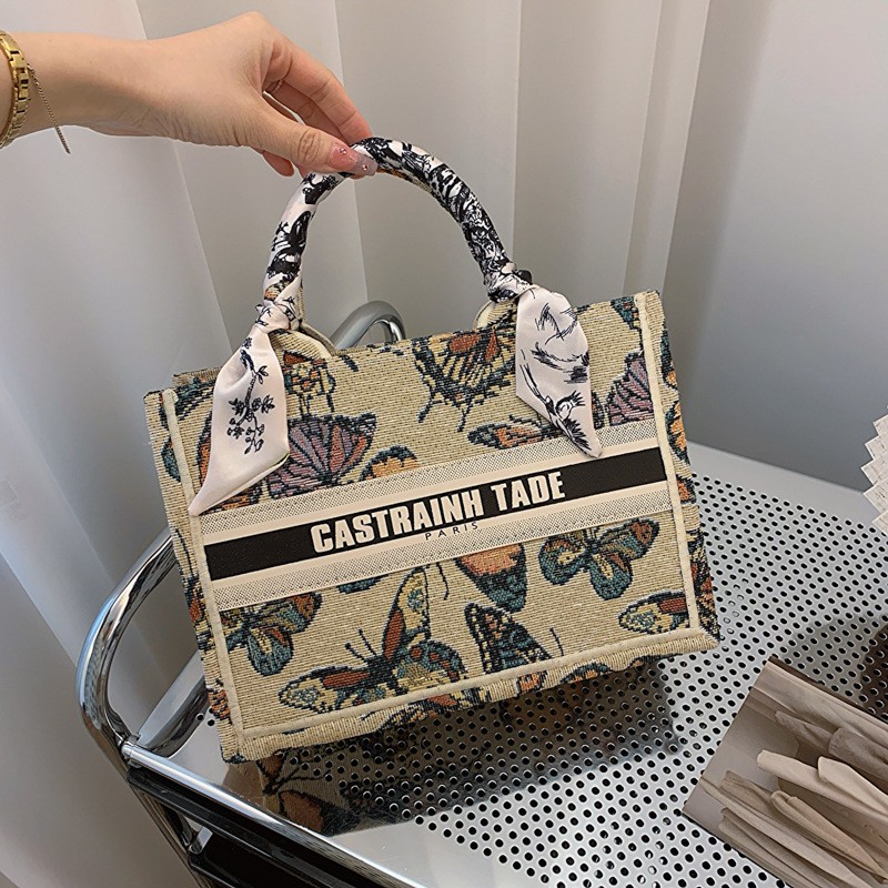 Hot Sale Free Shipping Korean Style Tote Handbag for Women - New Trendy Printed Butterfly Design with Various Sizes for Shoulder Bag