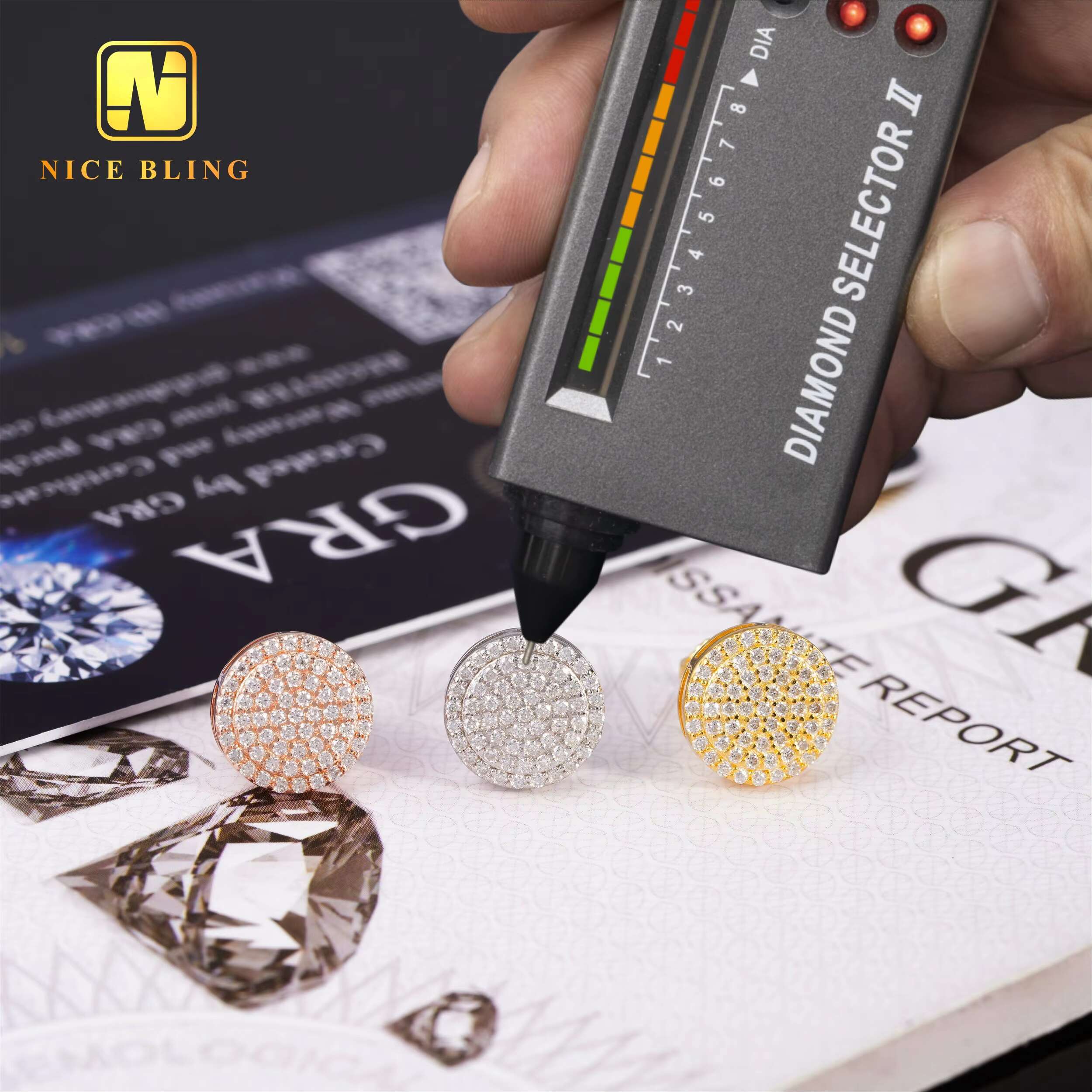 Iced Out Hip Hop Moissanite Earrings 925 Sterling Silver Ear Studs Vvs Diamond Cluster Round Earrings for Women Men