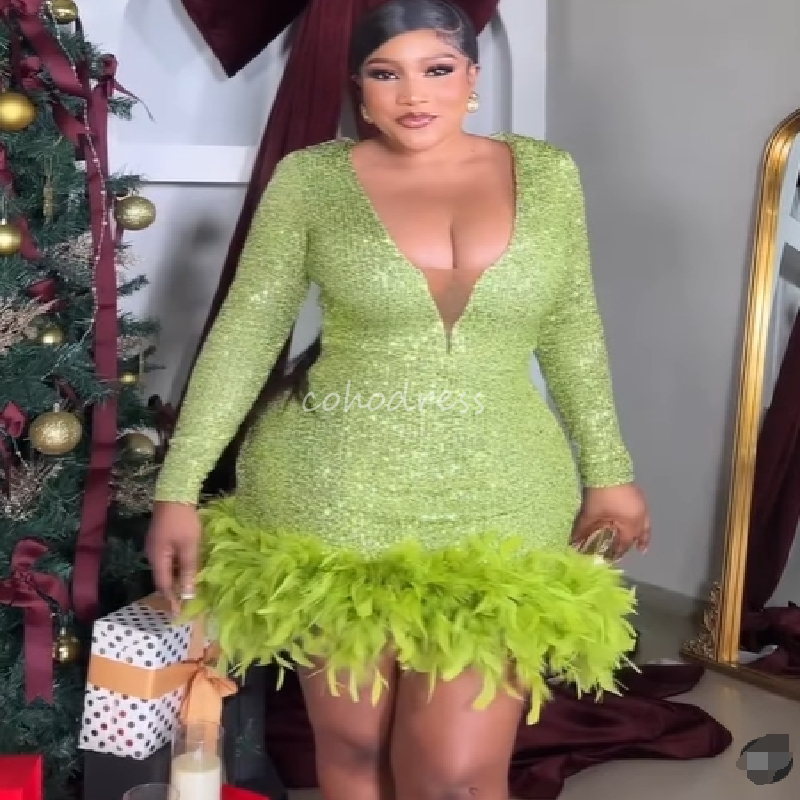 Glitter Aso Ebi Green Sequin Prom Dress With Feather Hem Mini Short Long Sleeve Evening Dress Black Girls Birthday Bespoke Occasion Cocktail Party Dre