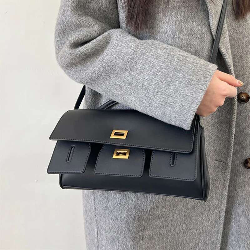 High-end Horizontal Hand-held Clutch Women Underarm Brand Lock Design Motorcycle Soft Cowhide Shoulder Messenger Bag