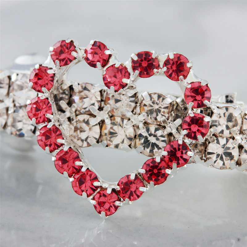 4 Pieces Dog Luxury Hair Clips Pet Crystal Rhinestone Barrette Clips for Dog Puppy Heart Shape Pet Grooming Hair Accessories for Pet Girl S F32