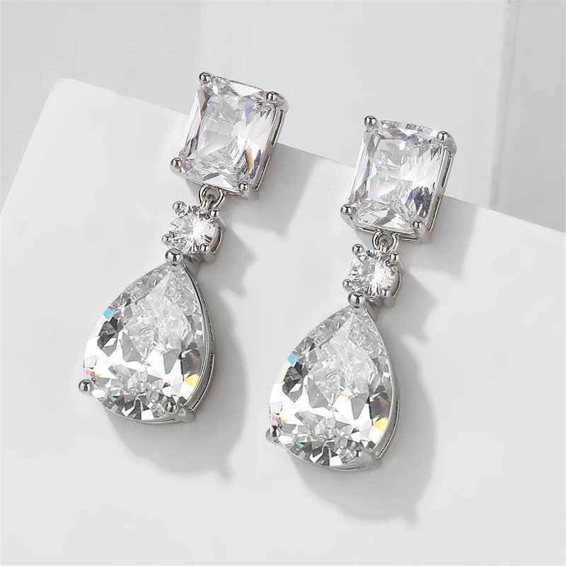 UILZ New Ice Crack Design Fashion Green Square Water Drop CZ Zircon Dangle Earrings for Women Wedding Party Jewelry Y250510