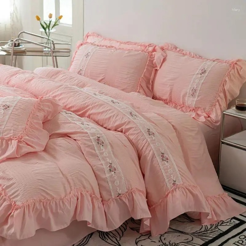 Solid Embroidered Bedspread Quilt Set 3pcs Quilted Bedding Cotton Quilts Bed Covers Pillowcase Blanket King Queen Size Coverlets 252033 ZQ