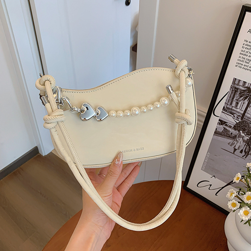 Premium Pearl Chain Underarm for Women 2024 Spring/Summer New Collection Niche Crossbody Candy Color Fashion Shoulder Bag