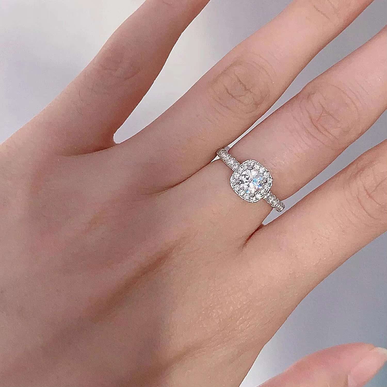 Classic Engagement Wedding Rings 925 Sterling Silver D Color 1-2 CT Moissanite Rings Excellent VVSI Moissanite Rings