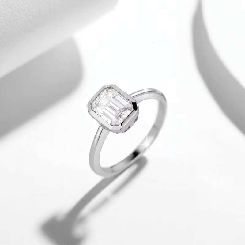 Fine Jewelry INS Style 6*8MM Emerald Cut Moissanite Ring S925 Sterling Silver Plated 18k White Gold Engagement Ring for Women