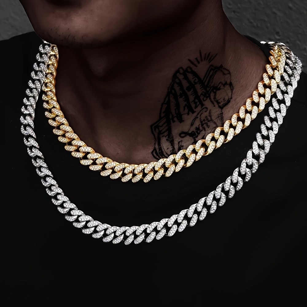 Chic Diamond Cut Finish Cuban Chain Bracelet & Pendant Set for Trendsetting Gentlemen
