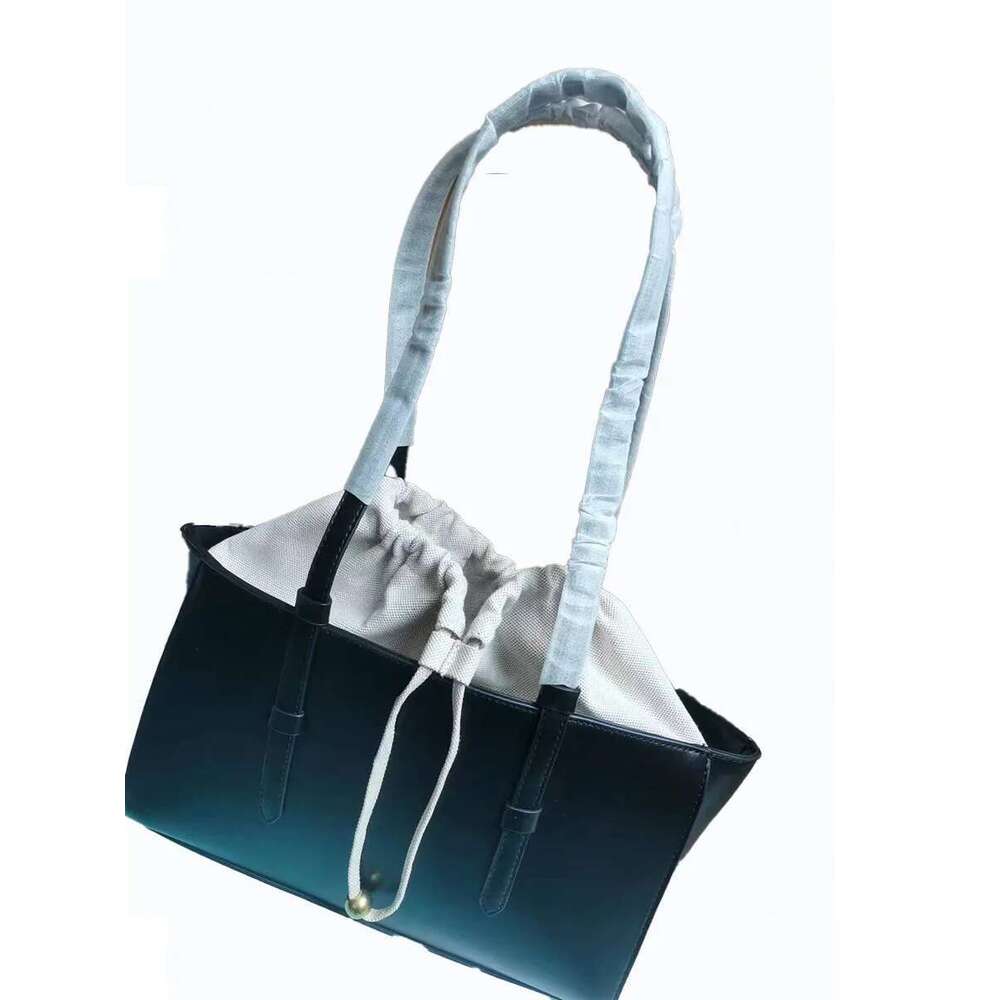 New Fashionable High-quality Shoulder Wild Drawers Bouquet Mouth Handbag Multifunctional Soft Leather Messenger Bag