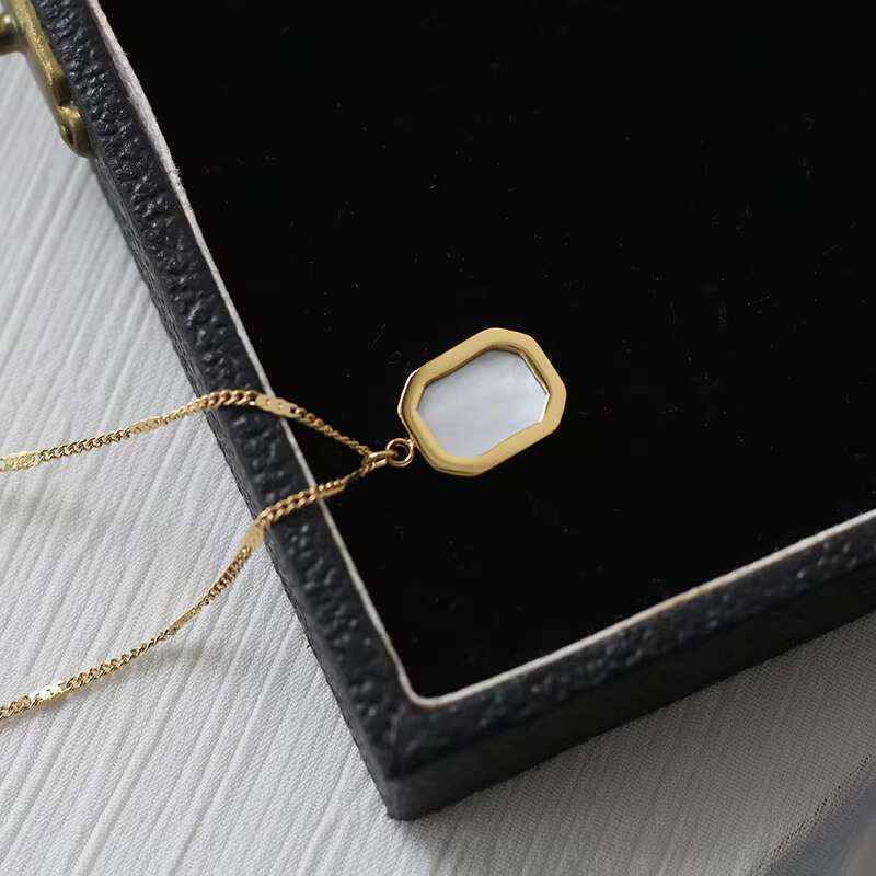 Fashion Art Style Stainless Steel Square Pendant White Shell Necklace