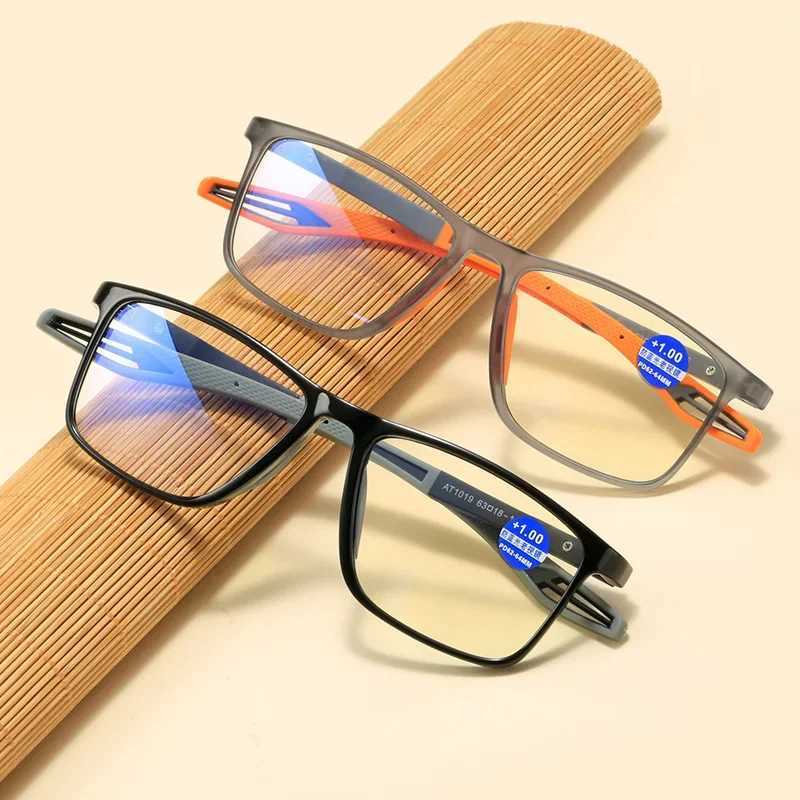 Vintage Ultralight TR90 Reading Glasses Men Women Retro HD Lens Blue Light Blocking Eyewear Classic Square Far Sight Eyeglasses W250513
