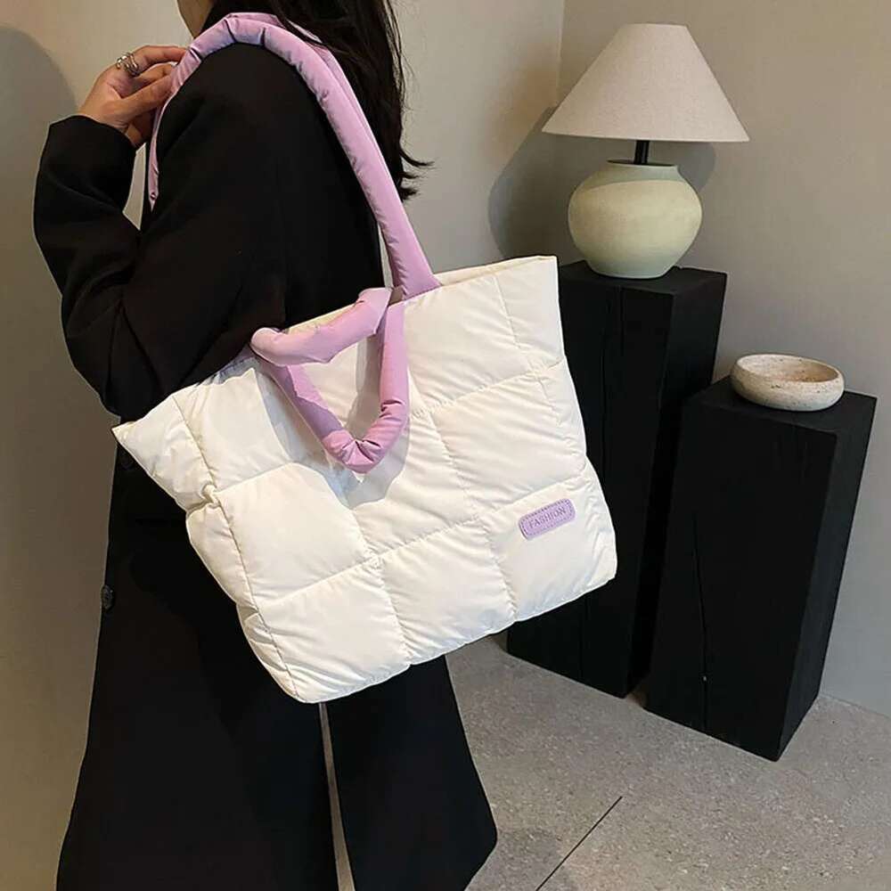 Women Shoulder Bags Fashion Large Tote Padded Handbags Designer Quilted Nylon Down Cotton Crossbody Bag Winter Purse