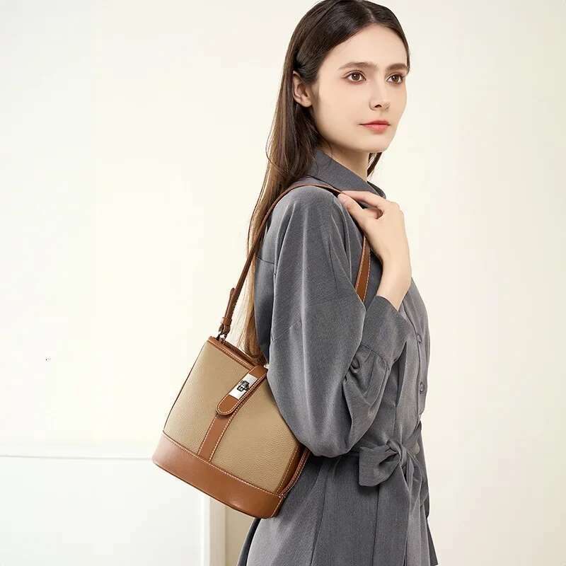 Women's Genuine Cowhide Leather Bucket Shoulder Handbags Female Crossbody Bags