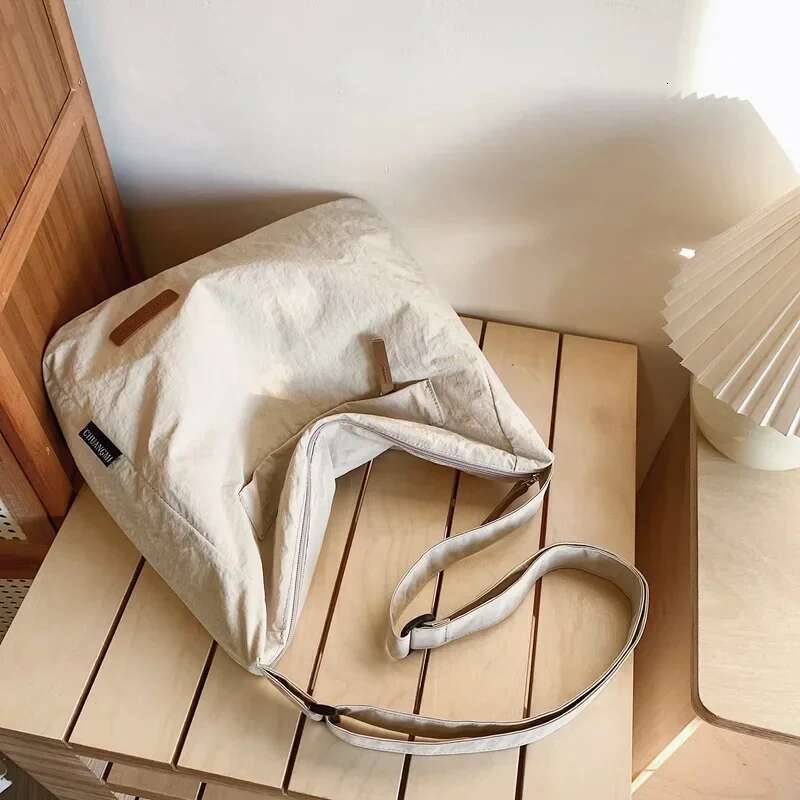 One Shoulder Bag Japanese Women Men Shoulder Crossbody Bag Large Canvas Messenger For Student Brand Book Bags Female Handbag Satchels KQ