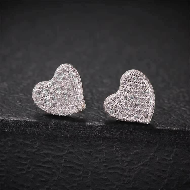 Hot Design Iced Out CZ Heart Shape Screw Back Stud Earrings 925 Silver Hip Hop Moissanite Stud Earrings for Girls