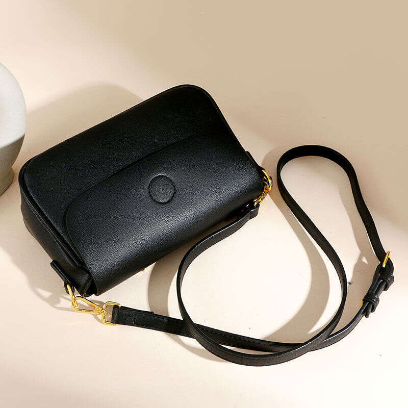 Genuine leather 2025 single shoulder crossbody fashionable and versatile large capacity women's small bag