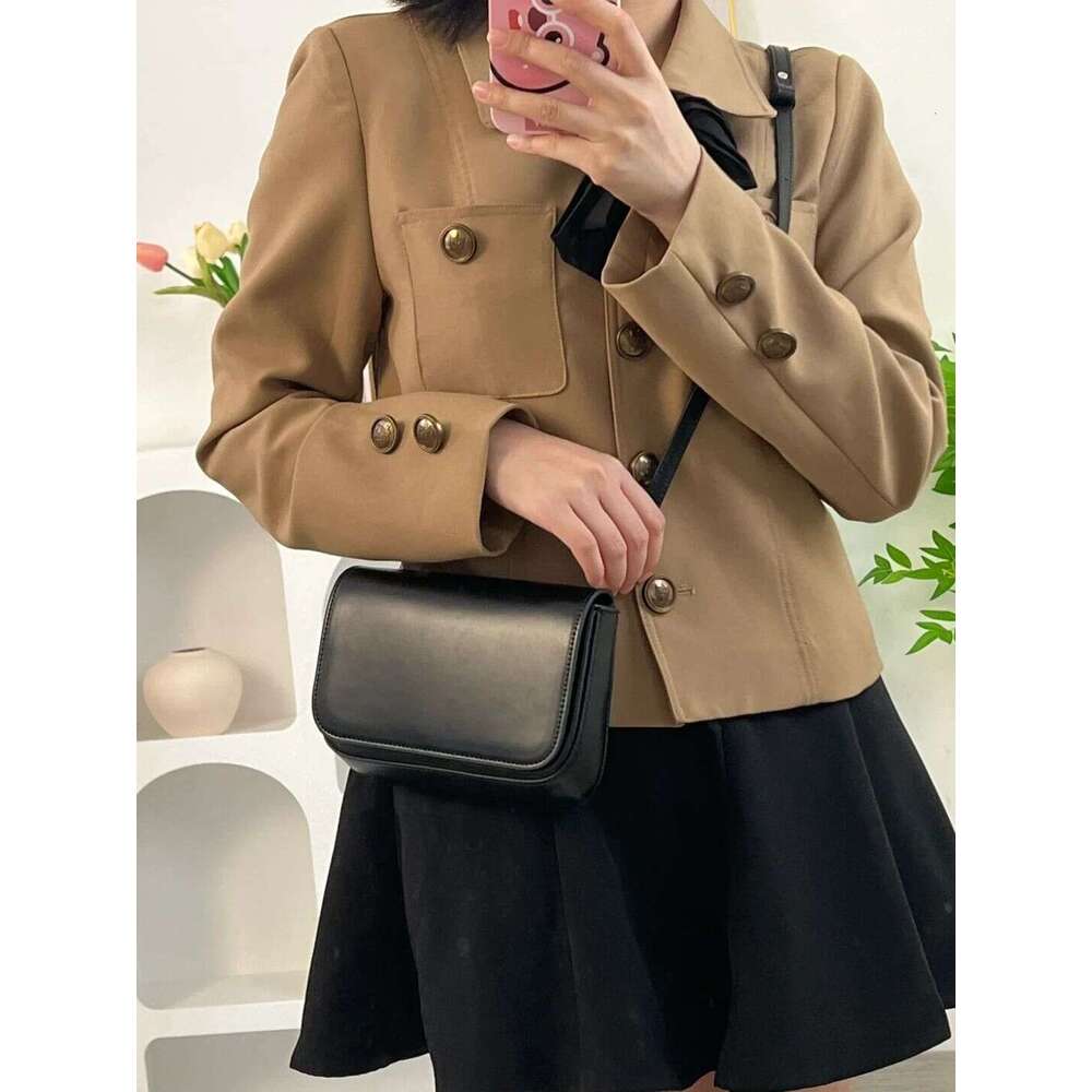 women 2025 new shiny leather high-end mobile phone, one shoulder exquisite outdoor tofu bag