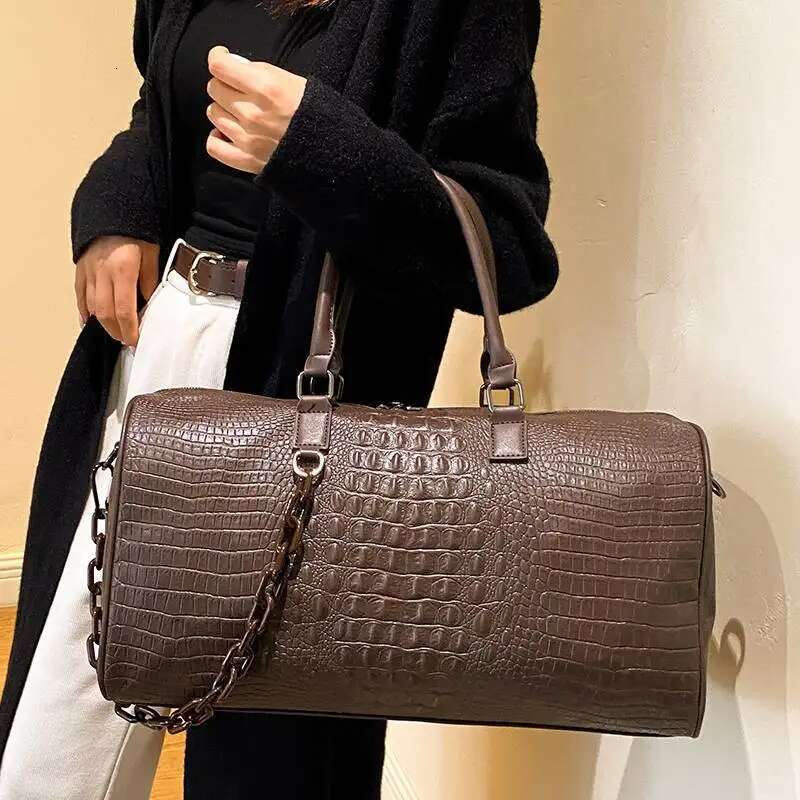 Fiess Gym Travel PU Women Multifunction Training Handbag Carry On Shoulder Outdoor Crossbody Large Weekender Bag Duffel