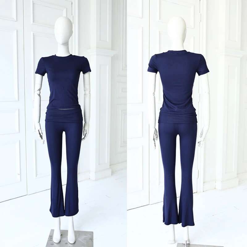 Comfy Cotton Lounge Wear Women Clothes High Stretch Slim Crop Top and Skinny Flare Leg Pants Suit Gym Fiess 2 Two Piece Sets