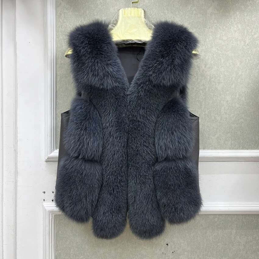 2024 New Autumn Winter Warm Women's Coat Natural Real Fox Fur Vest Thick Mid Length Waistcoat Female Jacket Streetwear