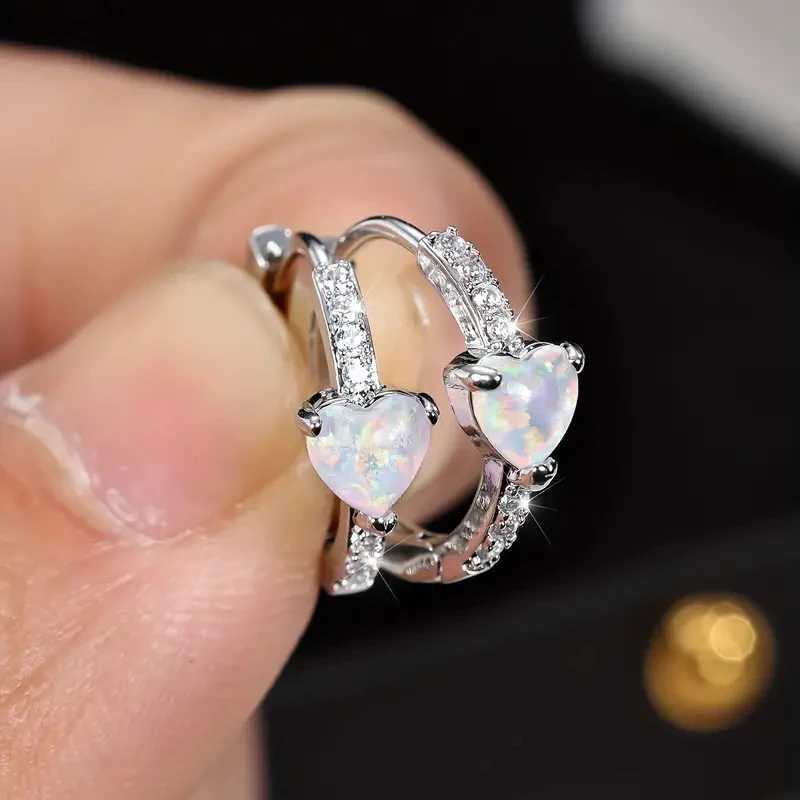 Huitan Unique Heart Imitation Opal Hoop Earrings for Women Newly Designed Statement Female Earrings Birthday Gift Chic Jewelry Y250510