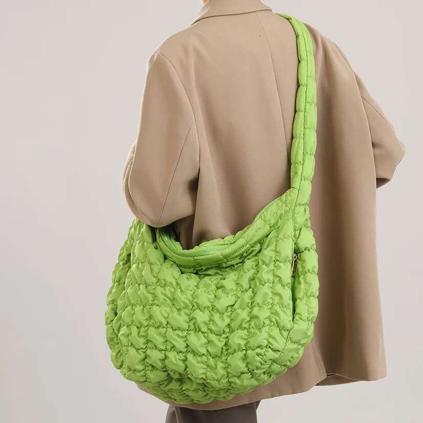 Winter Quilted Padded Crossbody Women Cloud Bubbles Pleated Shoulder Large Tote Designer Bag Ladies Ruched Handbags 2023