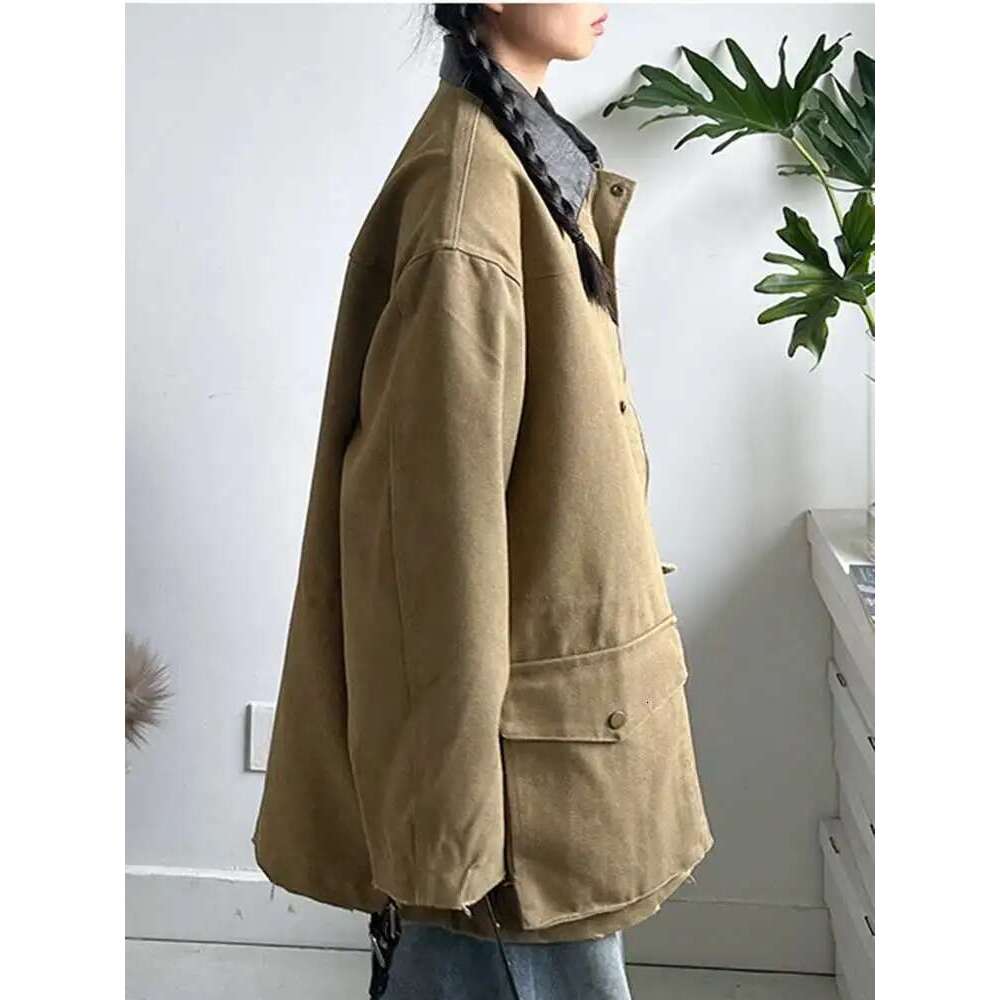 EAM Khaki Leather Collar Big Size Casual Jacket New Lapel Long Sleeve Women Coat Fashion Tide Spring Autumn 2025 1DH8168