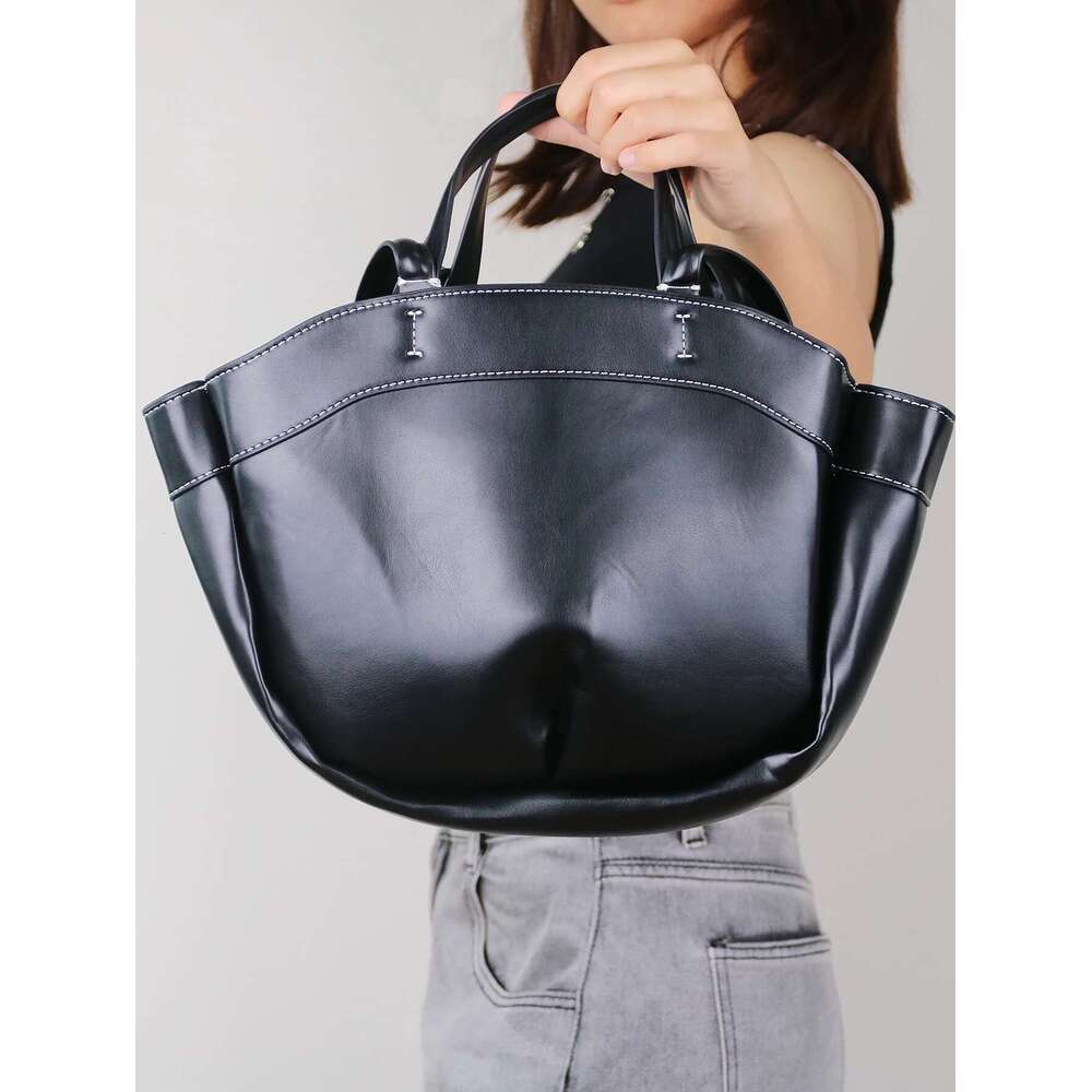 2024 Autumn And Winter New Women's Bags Brown Large Capacity Portable Shoulder Bury Commuting Shopping Bag Versatile Cas