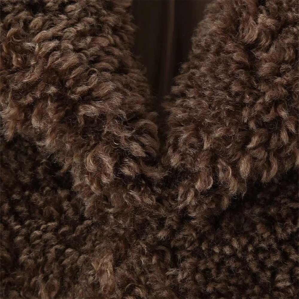 autumn new women's clothing style fashionable and versatile artificial fur effect short coat jacket