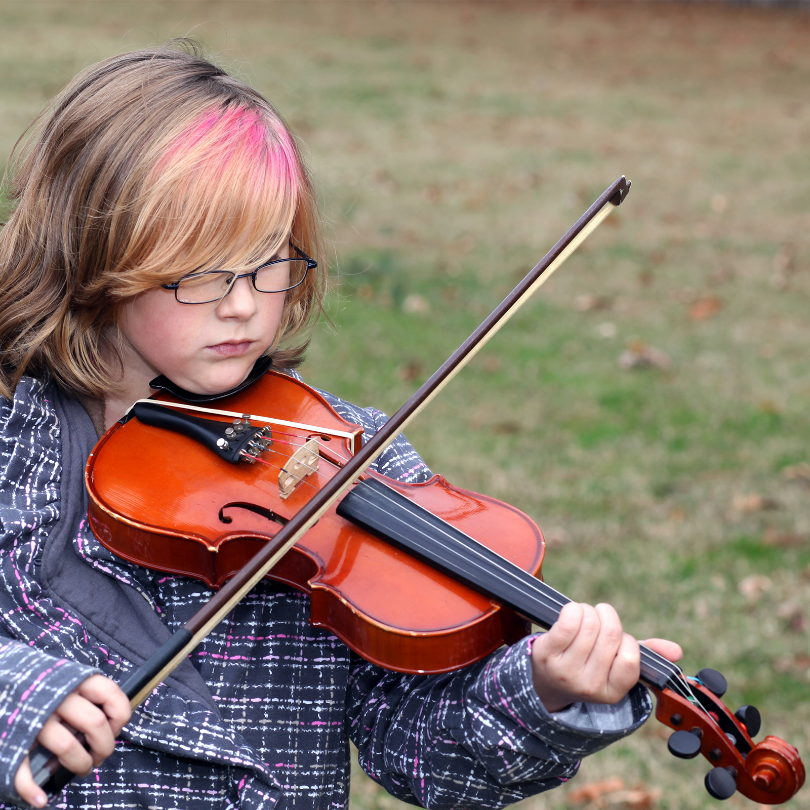Handmade Wooden Violin for Novices: Elegantly Crafted Musical Dream Starter Kit