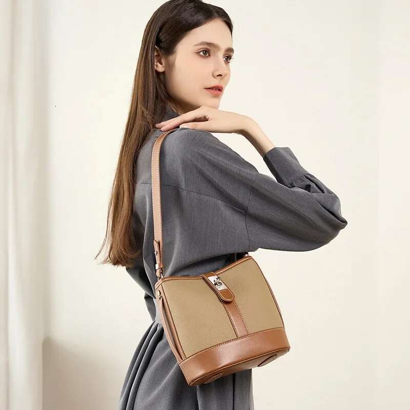 Women's Genuine Cowhide Leather Bucket Shoulder Handbags Female Crossbody Bags