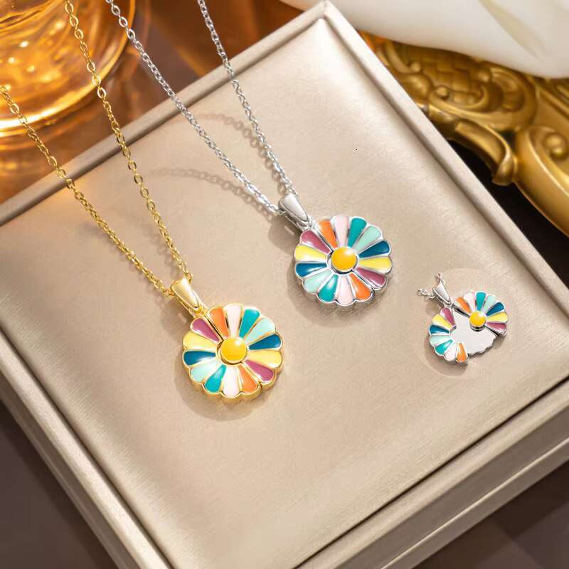 Fashionable Crystal Zircon Love Butterfly Opening Jewelry Pendant Necklace Chain High Quality Personalized Design for Women