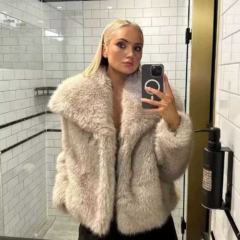 TRAF Women's Autumn Winter 2025 Plush Wool Coats And Mixtures Outerwears Fashion Long Sleeve Warm Faux Fur Coat Designer
