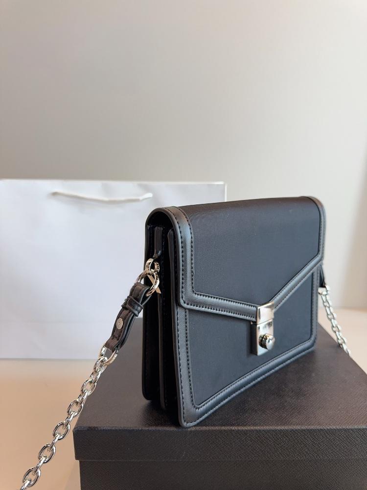 Small square bag, chain link organ bag, double-layer camera bag, one shoulder crossbody bun, mother's coin purse, mobile phone bag, music score b
