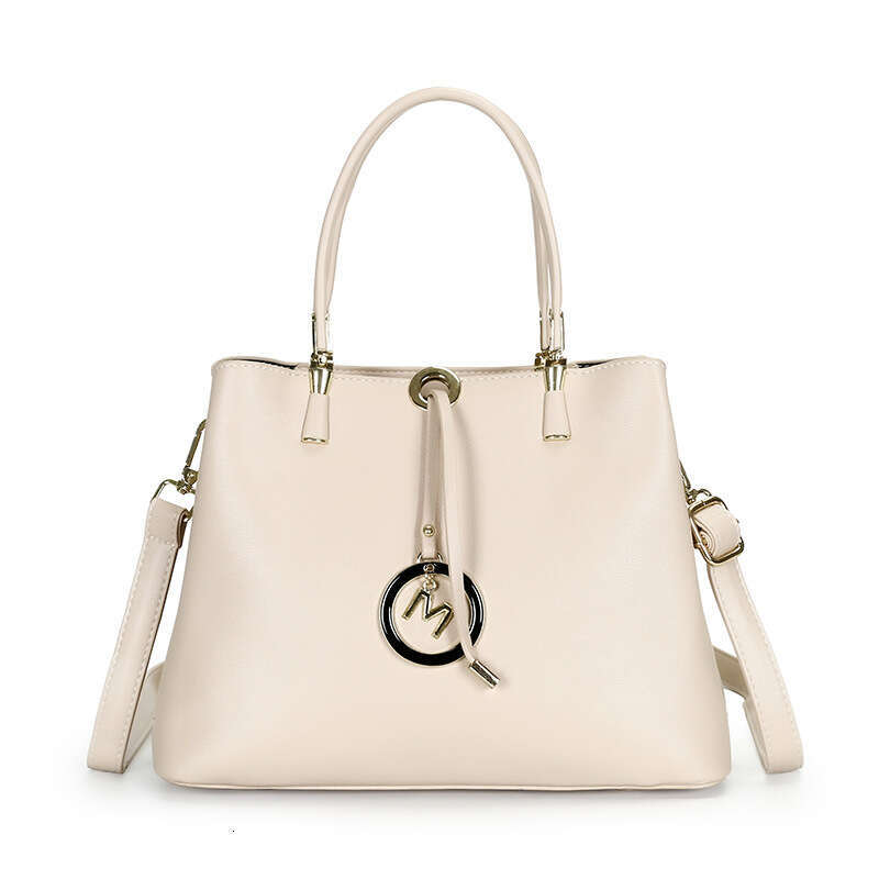 High quality handbag, hand-held women's new birthday gift, large capacity crossbody bag, practical bag for mothers