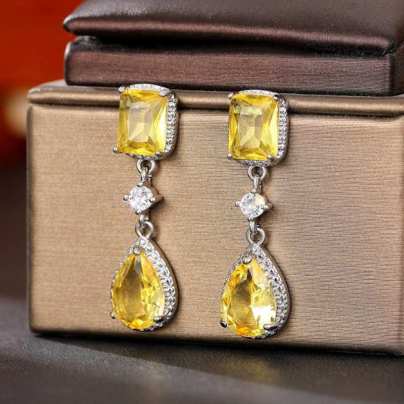 Huitan Pink/Yellow Cubic Zirconia Hanging Earrings for Women Romantic Pear CZ Dangle Earrings Wedding Party Luxury Trend Jewelry Y250510