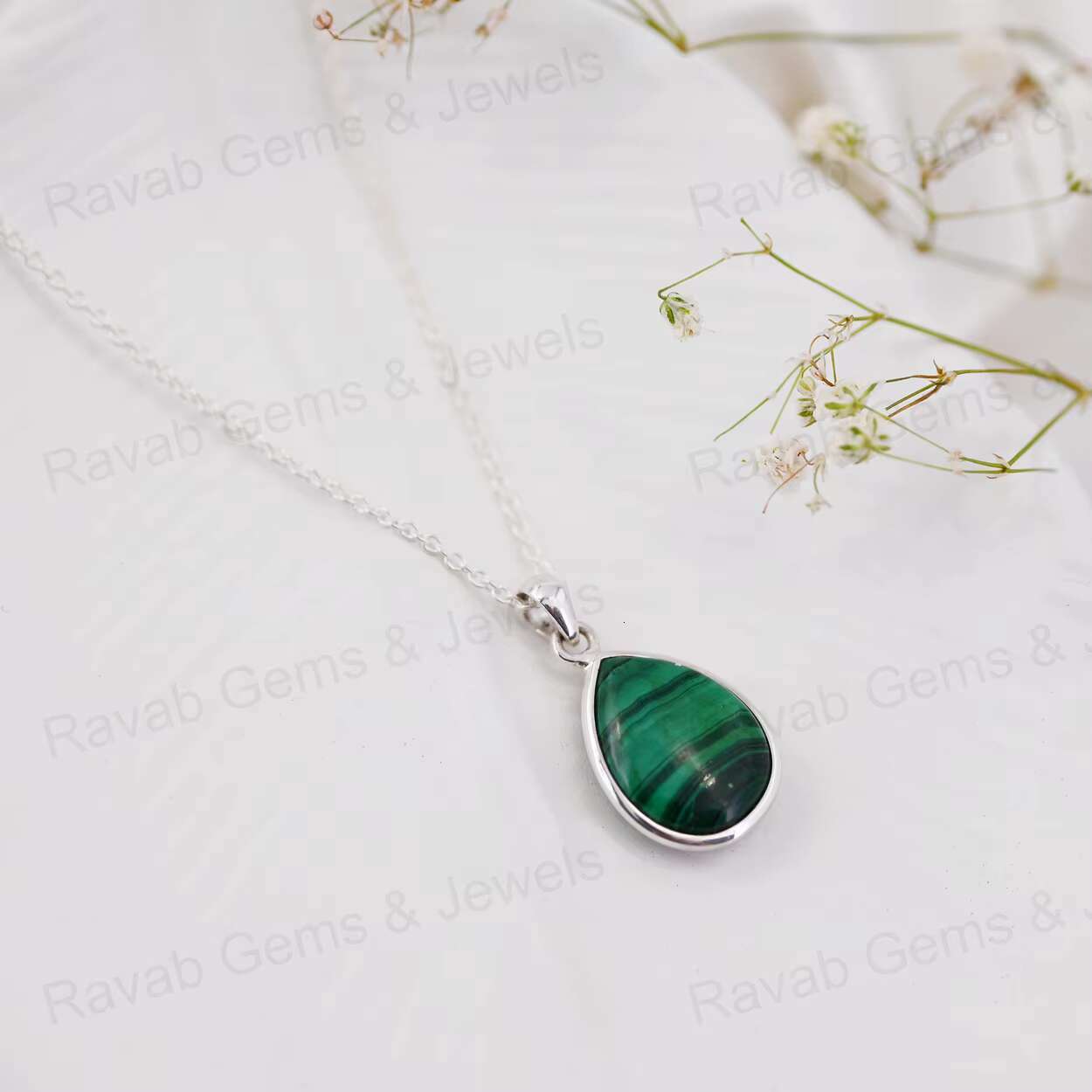 Hot selling sier pendant necklace, handmade for women, 12x16mm, tears, natural pea stone, healing crystal, embedded frame, exquisite jewelry