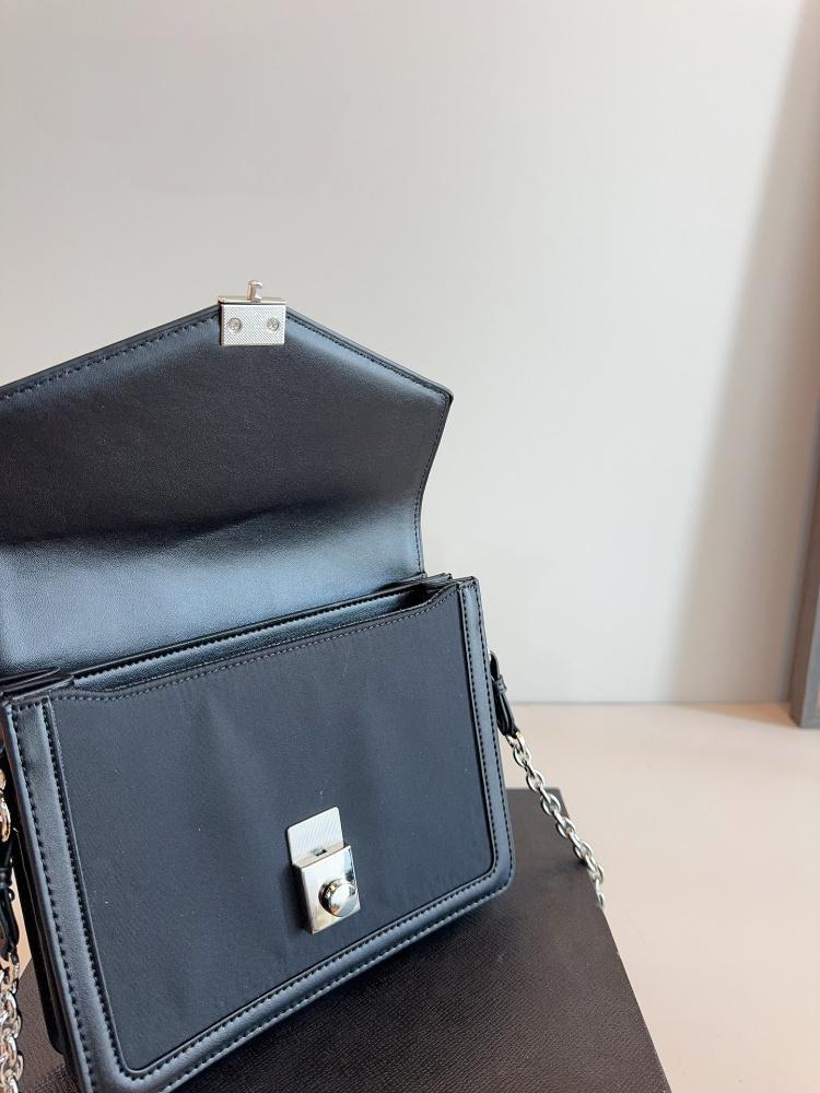 Small square bag, chain link organ bag, double-layer camera bag, one shoulder crossbody bun, mother's coin purse, mobile phone bag, music score b