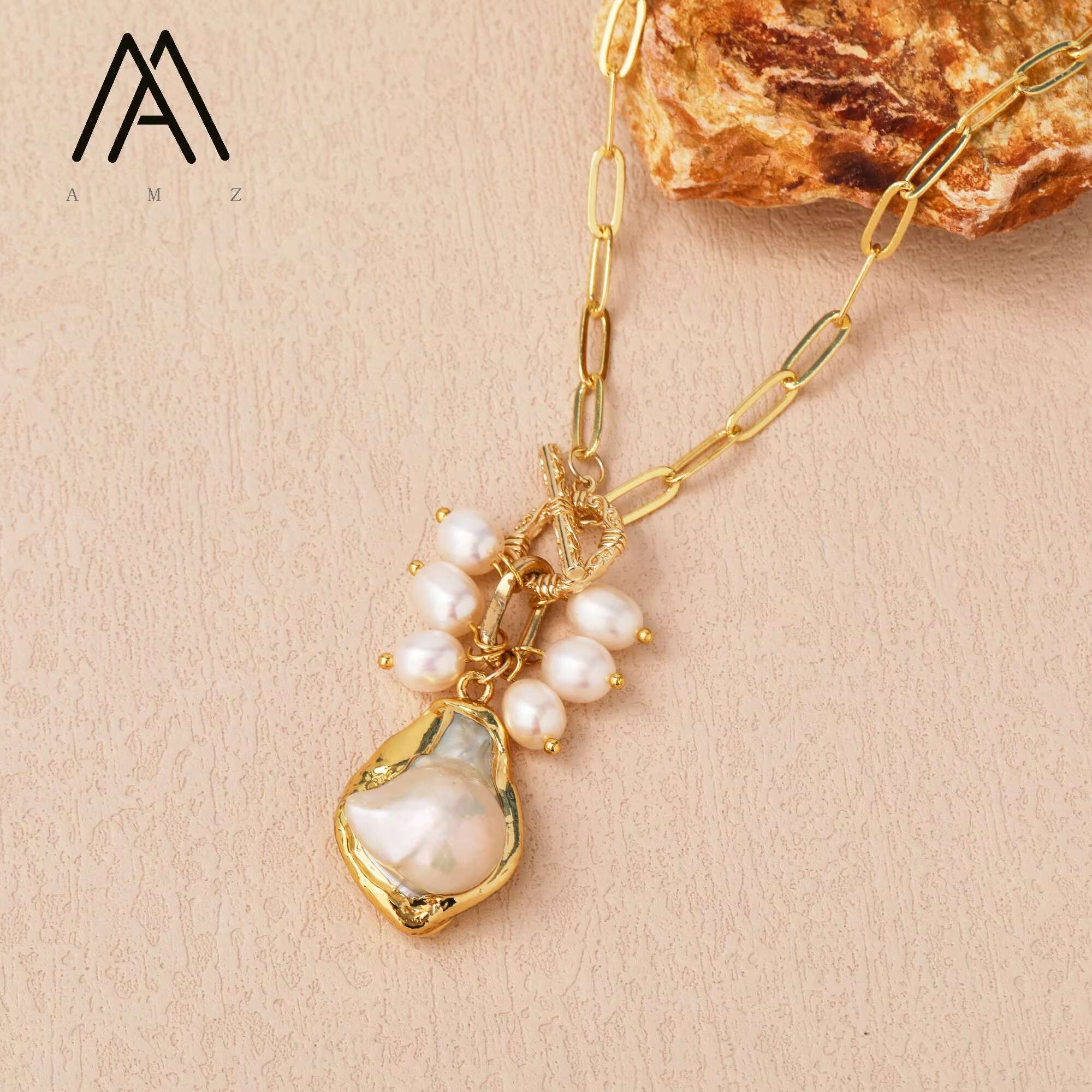 21 inch fashionable design natural pearl pendant necklace for women's accessories