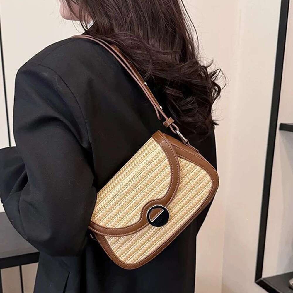 Commuting Textural Underarm Retro Fashion PU Leather Contrast Bag, Flip Straw Single Shoulder Crossbody Women's Bag