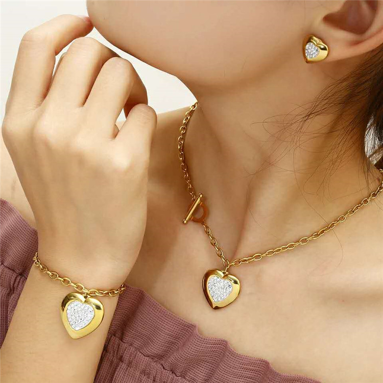 Metal Fashion Women Titanium Steel Jewelry Heart Shaped Necklace Earrings Bracelet Set Accessories